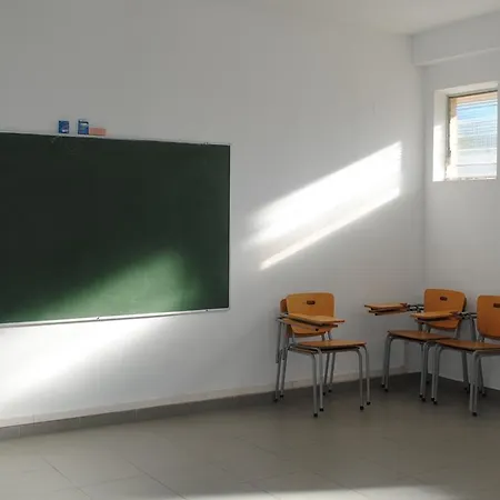 Ostello De Biar